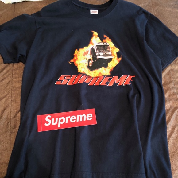 supreme bus tee